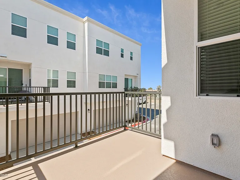 2015 Mindoro Ln — Photo 12