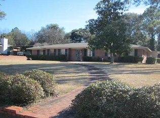 2804 N Colonial Dr, Montgomery, AL 36111