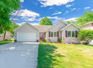 2224 Avalon Ave, Joliet, IL 60435