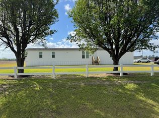 101 Mary E Edwards Dr, Vanceboro, NC 28586