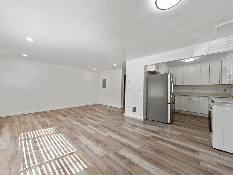 8326 Wabash Ave S #B — Photo 3
