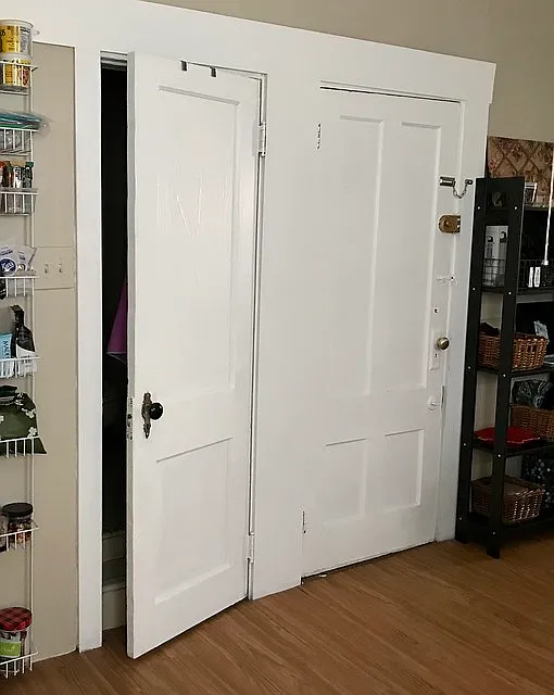2 bed, 1.0 bath, $2,500 — Photo 2