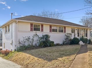 1928 Valley Park Dr, Nashville, TN 37216