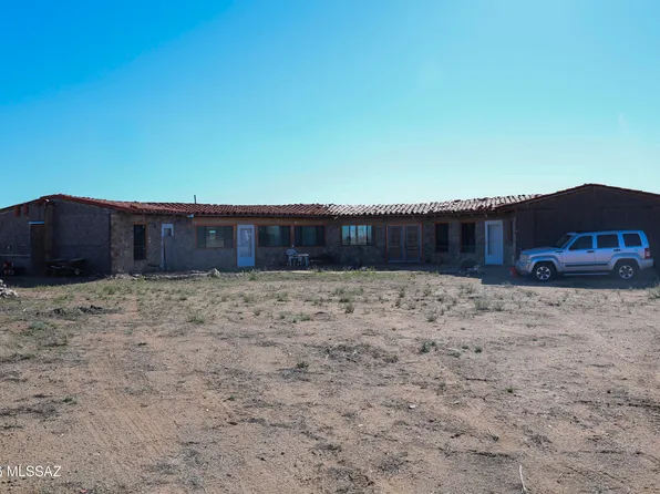 5555 E Singing Arrow Ln, Willcox, AZ 85643