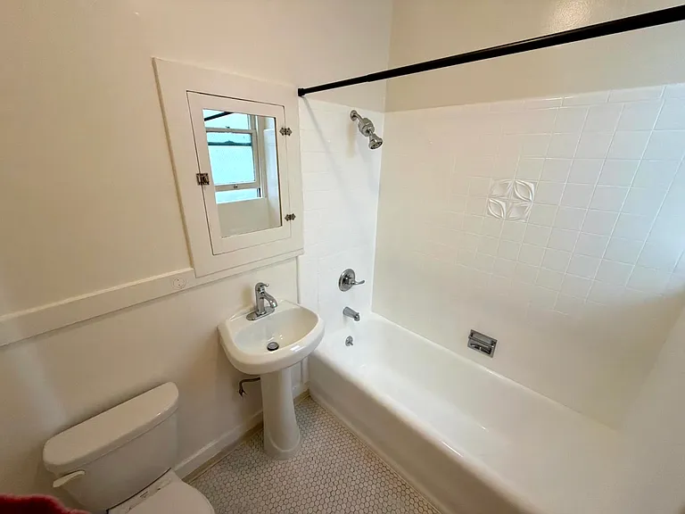 2480 Washington Street — Photo 5