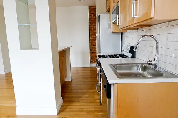 Rented by Citi Habitats | media 66