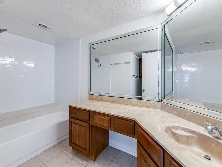 114 Henry M Chandler Dr — Photo 10