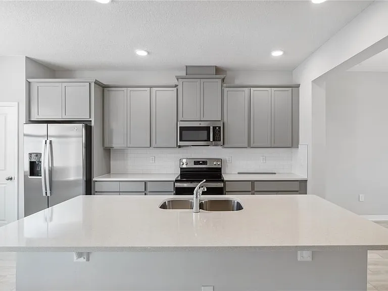 15811 Tollington Aly — Photo 8