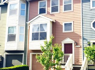2541 NW 1st Dr, Gresham, OR