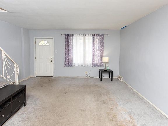 5th image of 6629 Montague St
