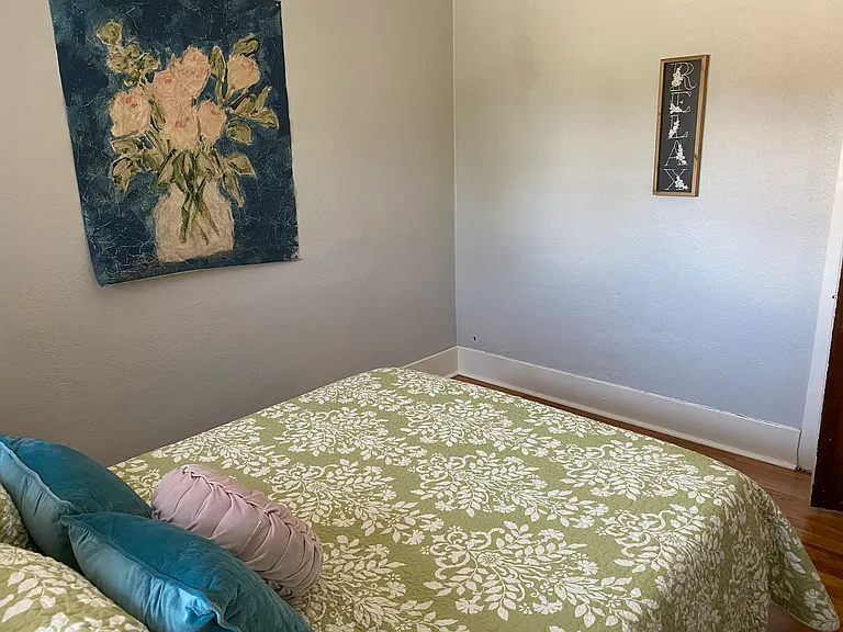 306 E 27th St #3 — Photo 12