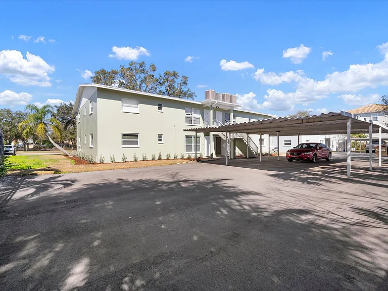 4533 Overlook Dr NE #B — Photo 39