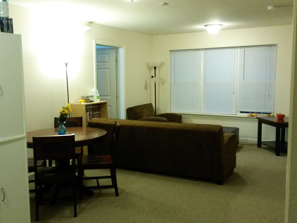 1st image of 1415 S Grand Ave Unit 207