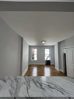 Rented by Five Town Global Realty | media 24