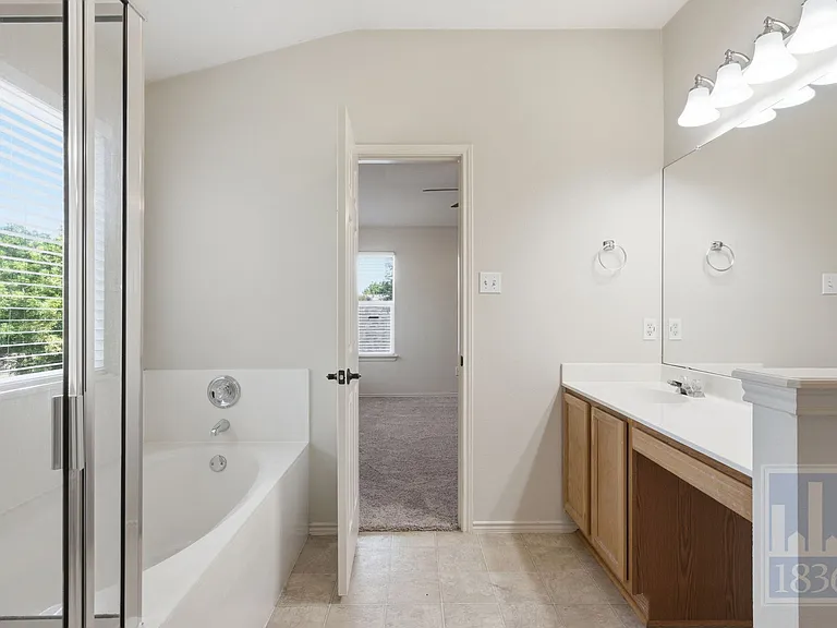 1506 Fort Lloyd Pl — Photo 21