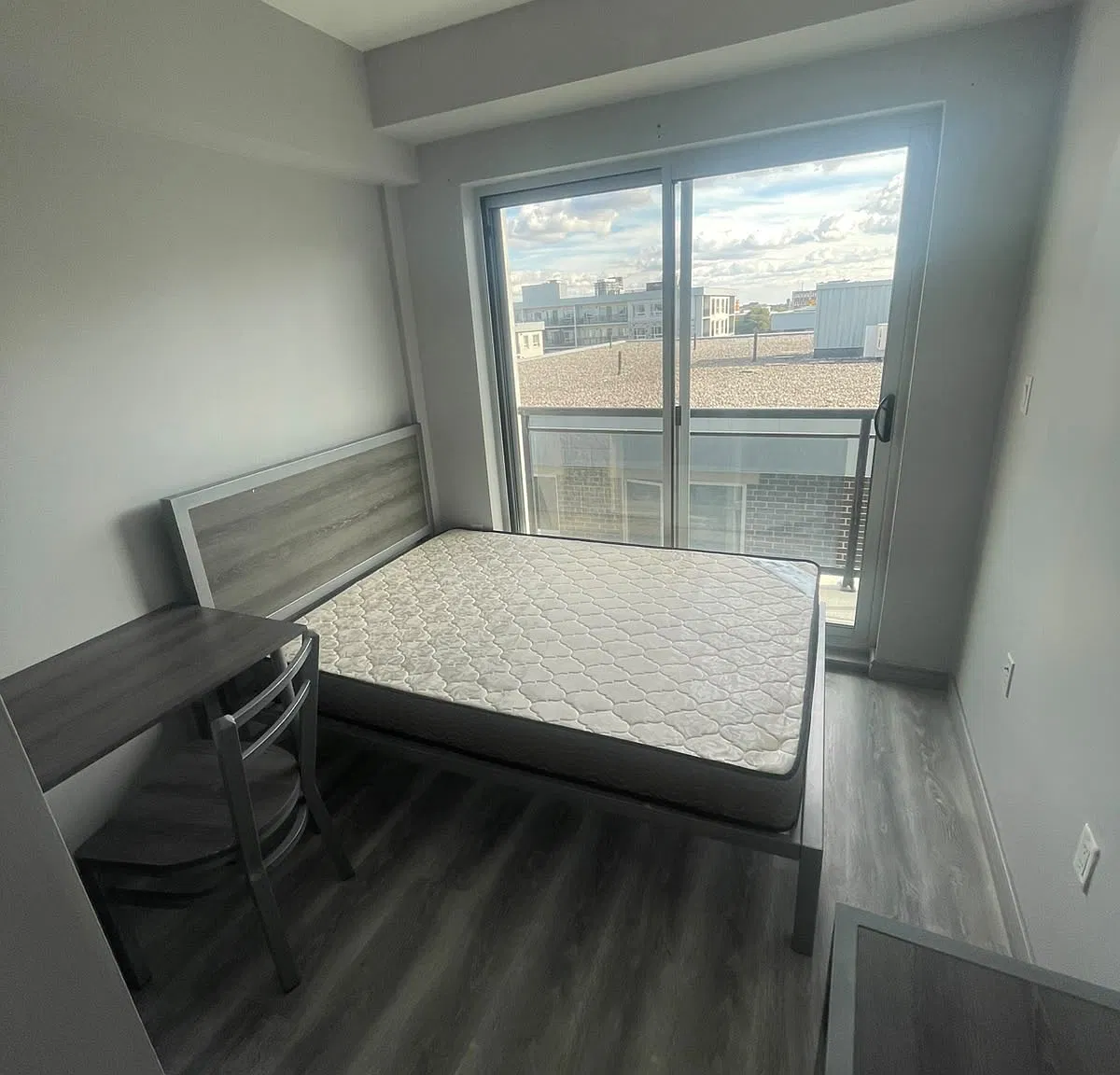 2 bed, 540 sqft, $1,850 — Photo 4