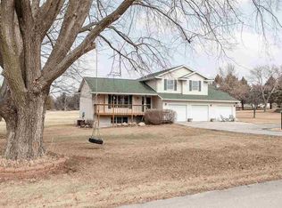 3886 Pro Rd NE, Solon, IA 52333