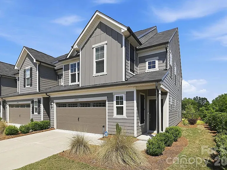 23118 Clarabelle Dr