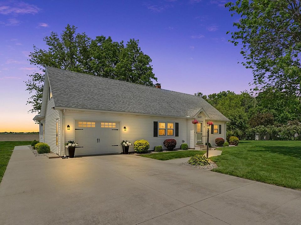 1st image of 137 Chippewa Dr