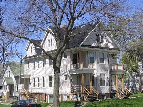 1st image of 2555 N Bartlett Ave #2557