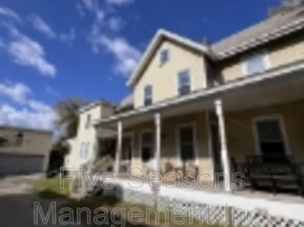 21 Lafayette Pl APT 1, Burlington, VT 05401