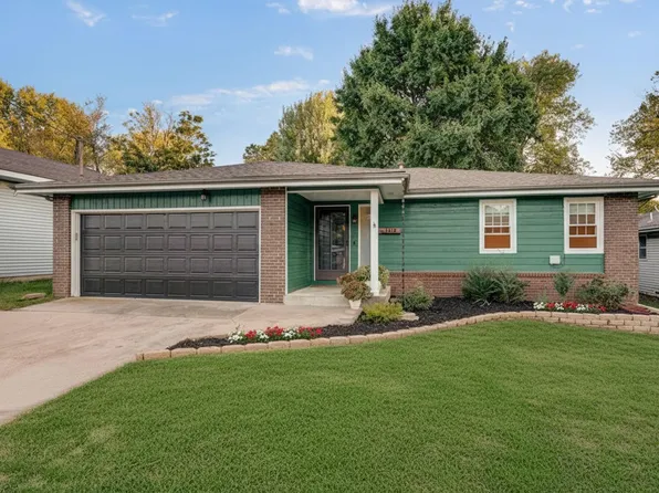 1116 E Kerr Street, Springfield, MO 65803