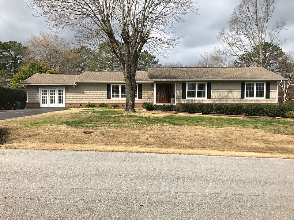 1st image of 1103 Panorama Dr