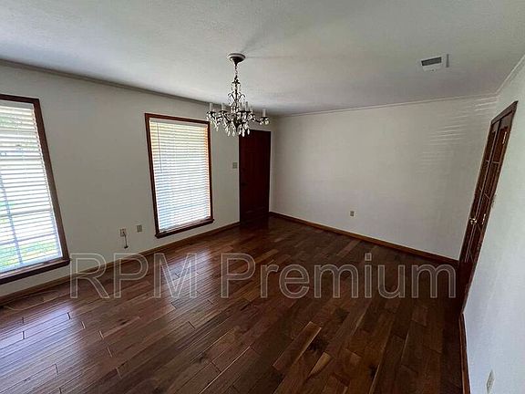 4th image of 3628 Buffwood Dr