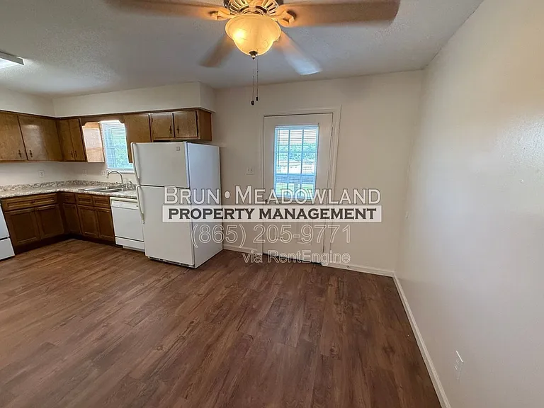 1811 Meadowland Ln #C — Photo 6