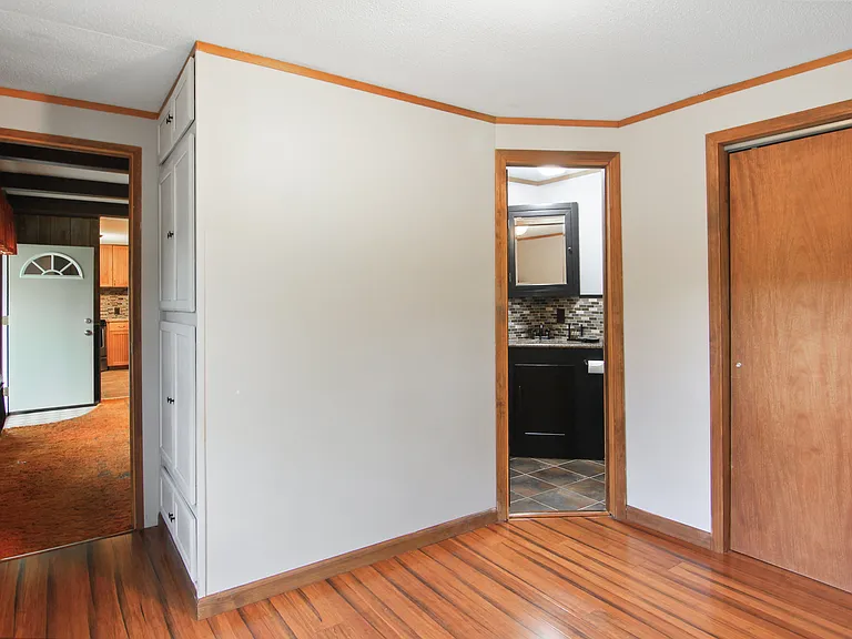 15-19 Pearl Street — Photo 17