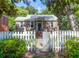 3 Riverside Dr, Charleston, SC 29403