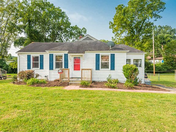 2nd image of 118 Woodmont Cir