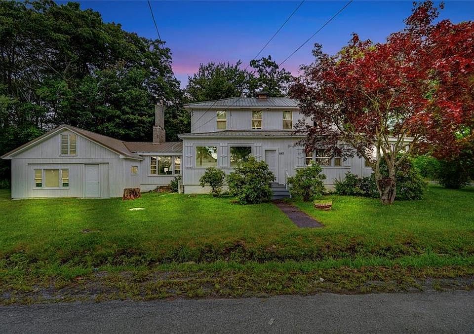 647 Belmont Ave, Mount Pocono, PA 18344 Zillow