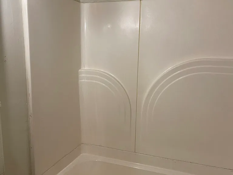618 E Court St #1 — Photo 11