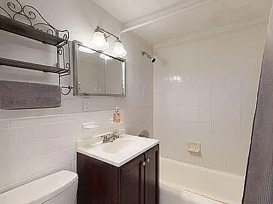 205 Kent St #45 — Photo 6