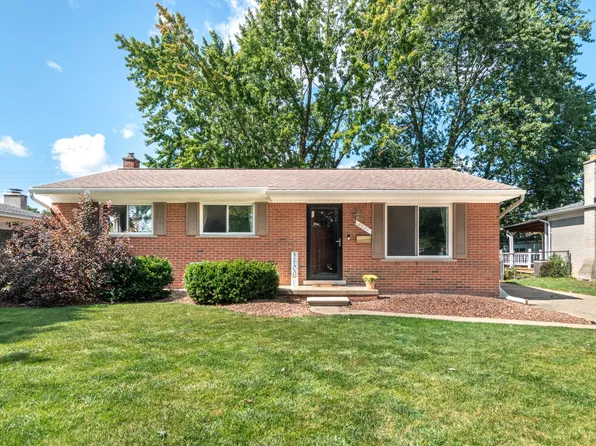 2021 Castleton Dr, Troy, MI 48083