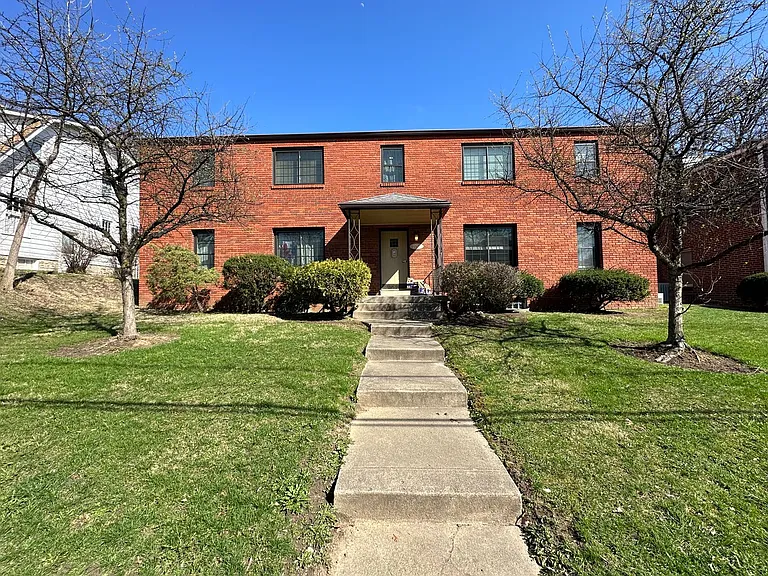 2754 Indianola Ave — Photo 22