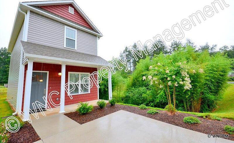1st image of 3 Mill Creek Loop