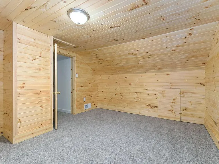 135 Burr Oak St — Photo 19