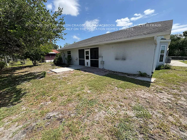 1187 Desmond St — Photo 11