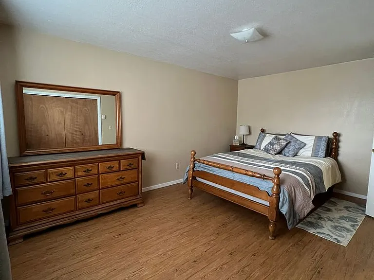 2121 N Eldorado Ave #4 — Photo 3