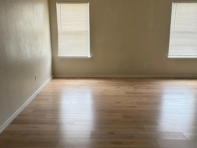 11805 Stoney Meadow Dr — Photo 8