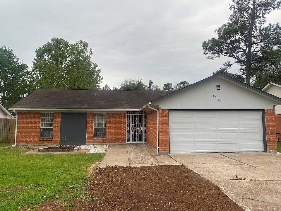 1st image of 12730 Labelle Ln
