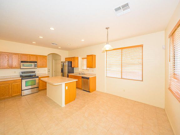 3rd image of 10913 S Alley Mountain Dr