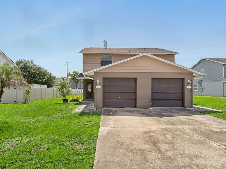 535 Verbena Ct — Photo 1