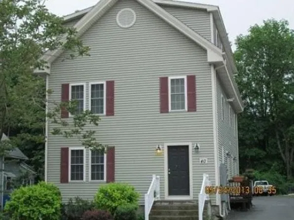 40 Winthrop St APT 2, Taunton, MA 02780