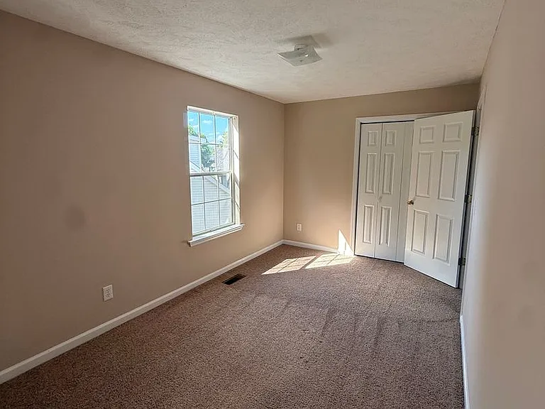 620 Federal Ct — Photo 22