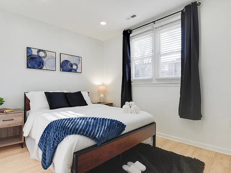 1255 Raum St NE #1 — Photo 11