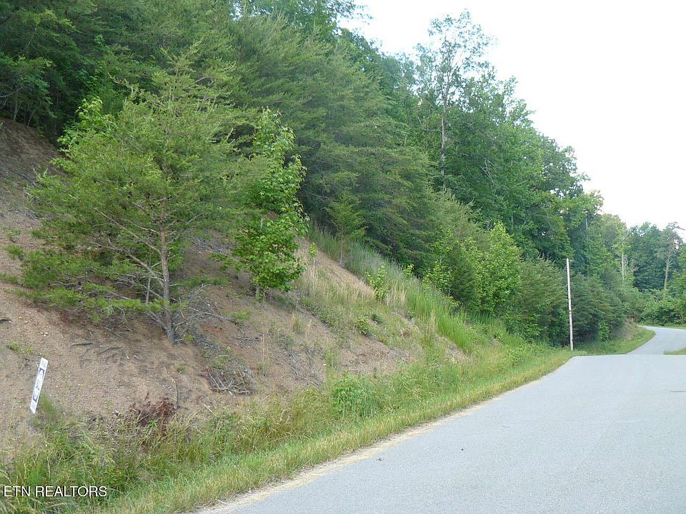 2nd image of 539 Whistle Valley Rd