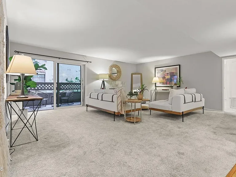 640 S Lake Ave #105 — Photo 6